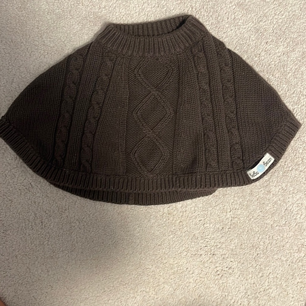 Chunky knit, toddler shawl